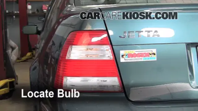 2004 Volkswagen Jetta GL 2.0L 4 Cyl. Sedan Luces Luz trasera (reemplazar foco)